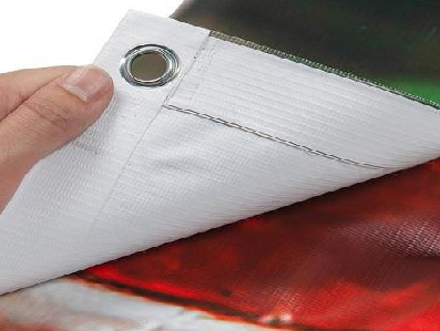 王屋喷绘和刀刮布的工艺区别。