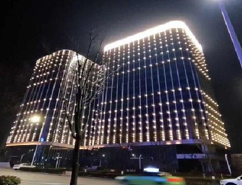 王屋亮化工程安装注意事项。